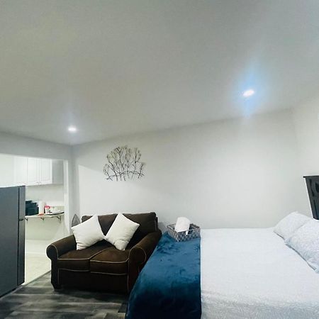 Lovely Sherman Oaks Studio ลอสแอนเจลิส ภายนอก รูปภาพ